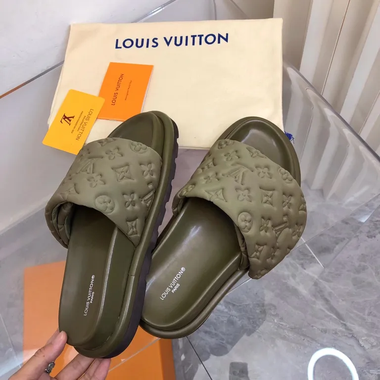 Louis Vuitton Shoe 